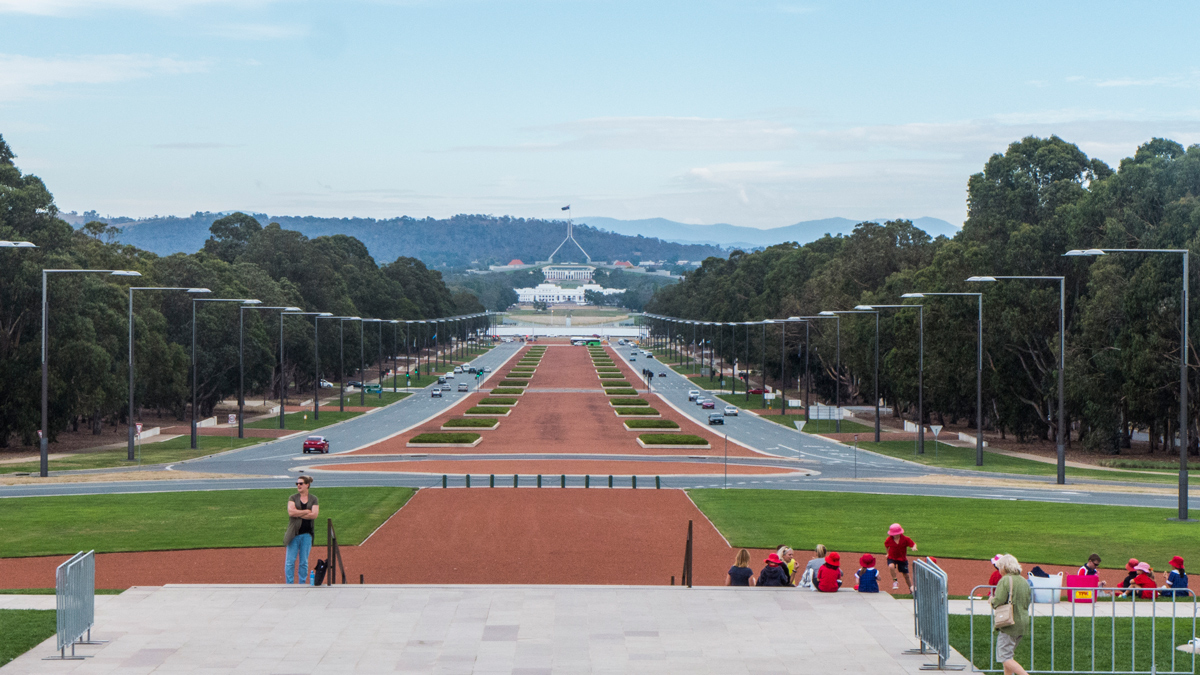 Day Tour to Canberra Photo11