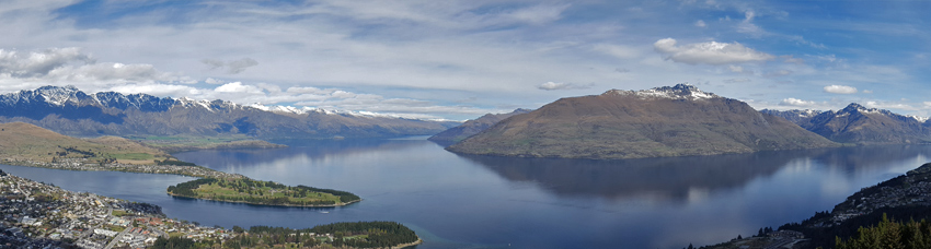panorama of Queenstown City
